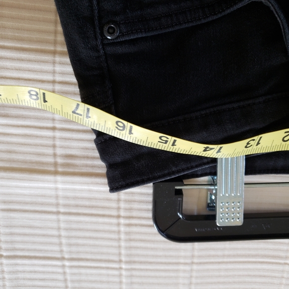 Nydj  jeans with lift tuck, size 12, color black - Picture 4 of 7